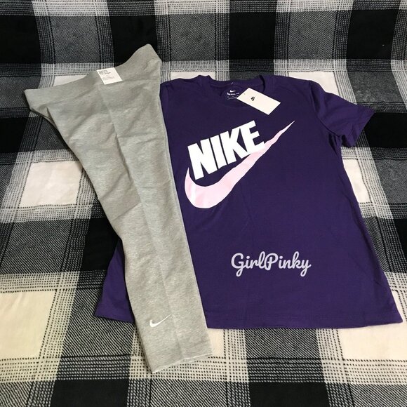 NIKE WOMENS LIGHT GREY LEGGINGS OUTFIT & PURPLE SHORT SLEEVE LOGO TEE IN MEDIUM - Picture 3 of 11